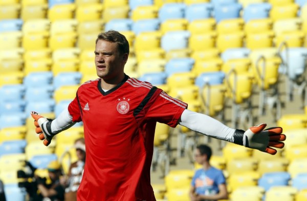 通过观察他 通过观察他