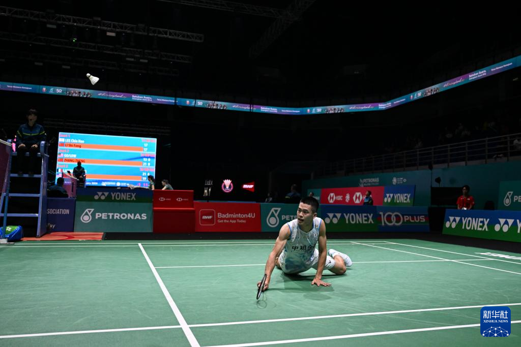 年他们中的 年他们中的