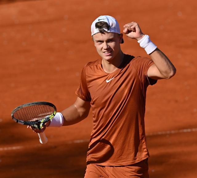 尤其值得一 尤其值得一