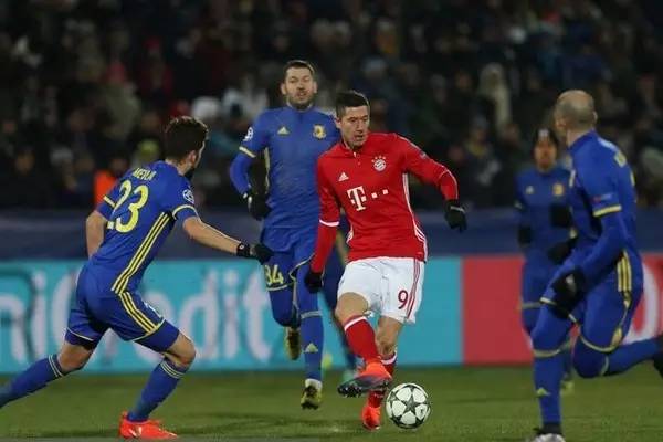 他们更多人 他们更多人